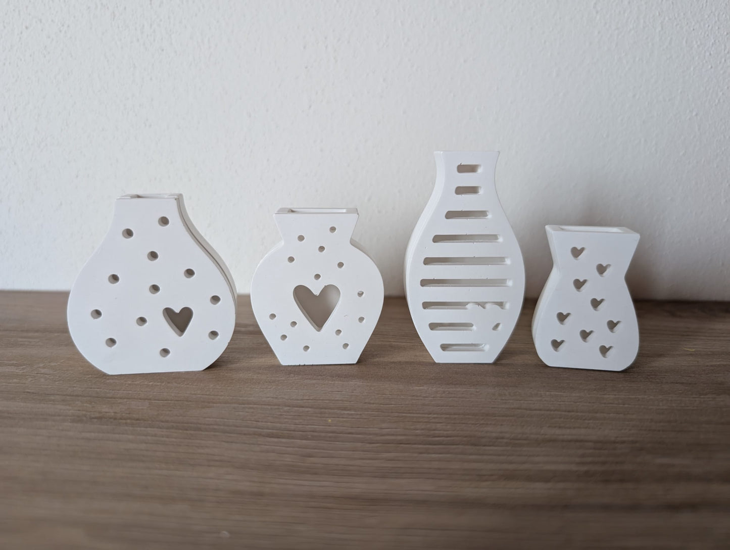 Set 4 mini vasi decorativi in gesso