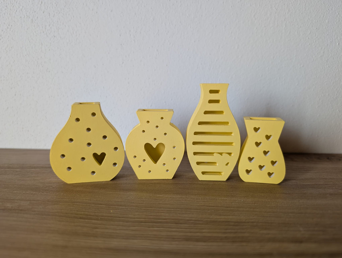 Set 4 mini vasi decorativi in gesso